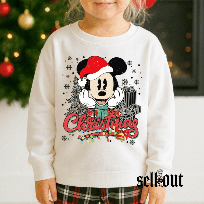 Simply Having a Wonderful Christmas Time